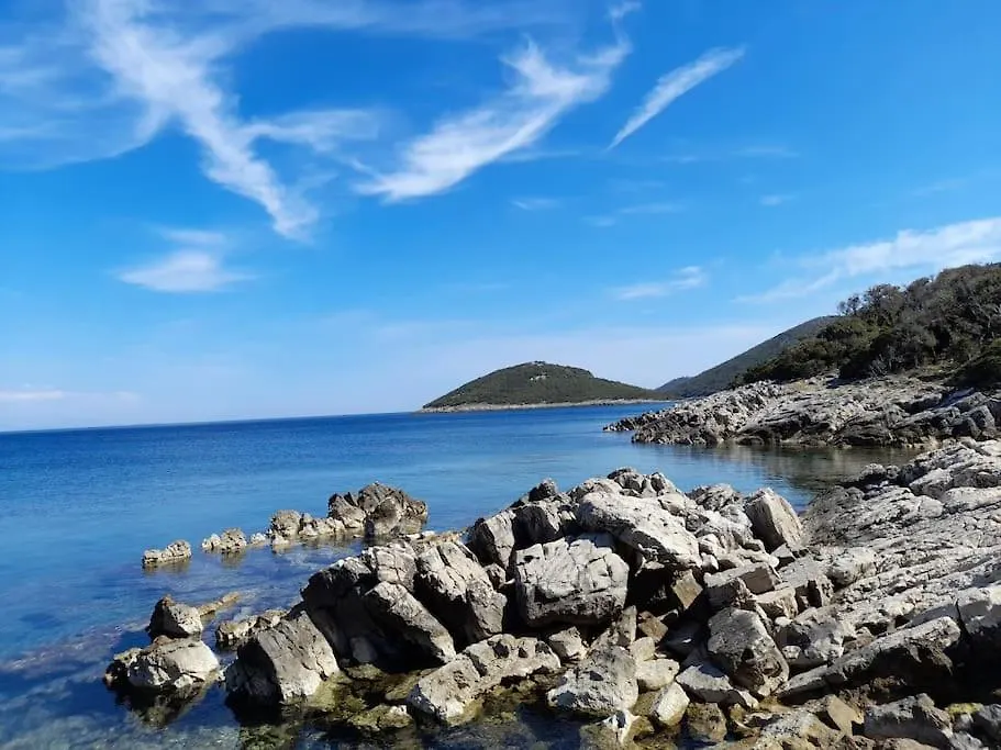 Apartmani Nedjeljko Cunski 0*,  Croatia