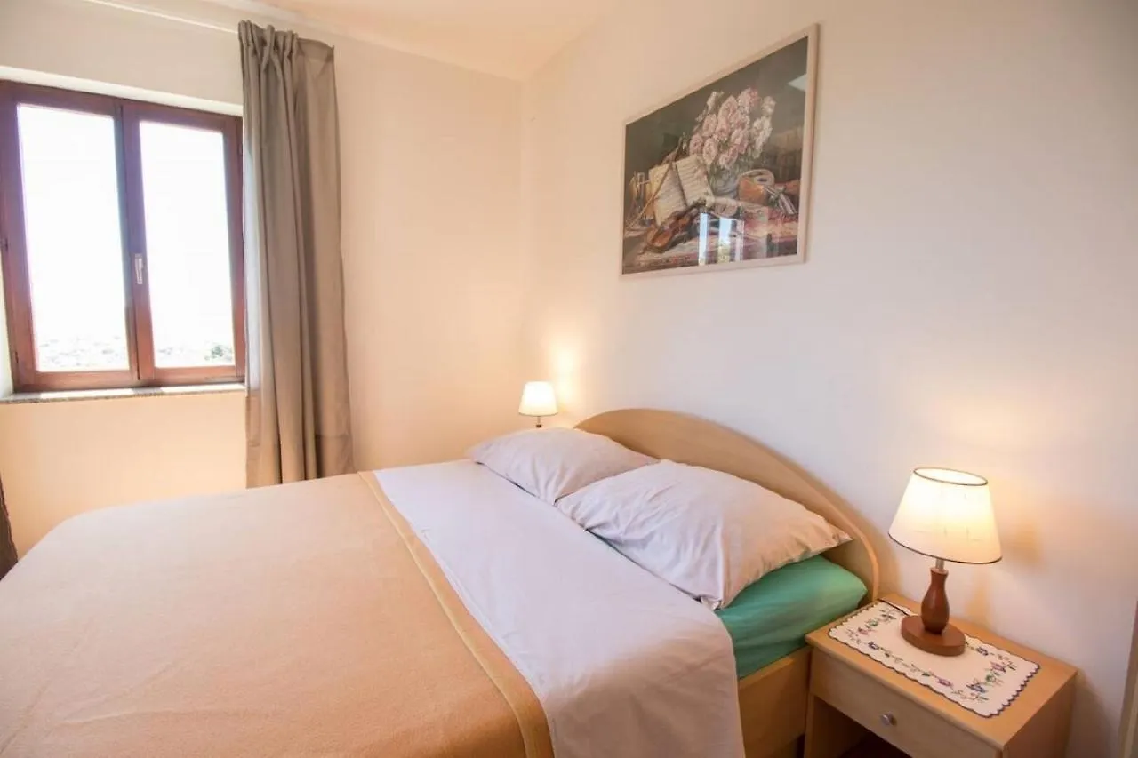 Apartmani Nedjeljko Cunski Croatia