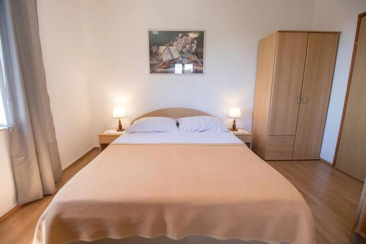 Apartment Apartmani Nedjeljko Cunski Croatia
